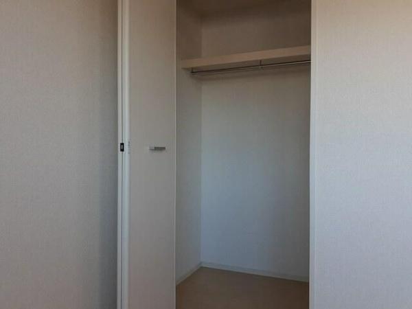 川崎市幸区南加瀬３丁目のマンション