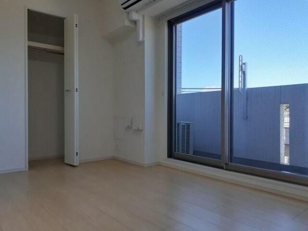 川崎市幸区南加瀬３丁目のマンション