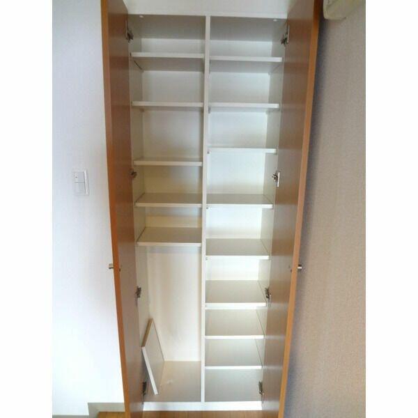 川崎市幸区南幸町３丁目のマンション