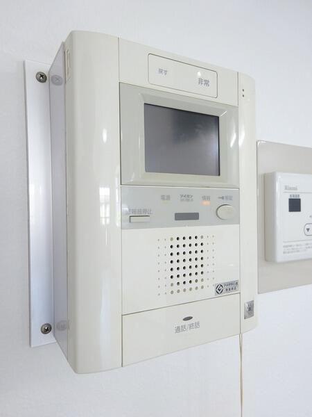 川崎市高津区末長３丁目のマンション