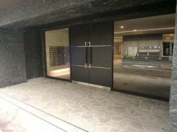 横浜市港北区新横浜１丁目のマンション