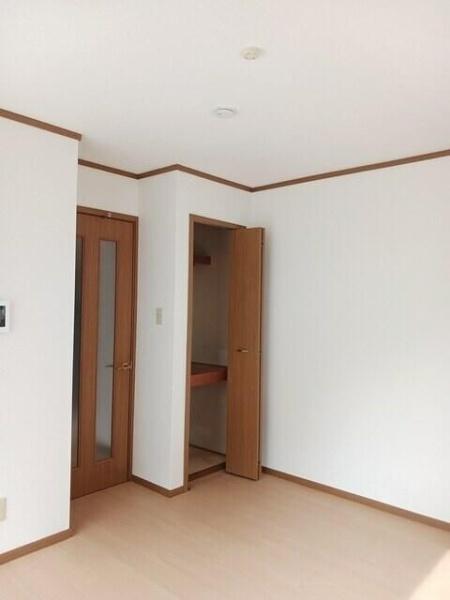 川崎市高津区下作延２丁目のアパート