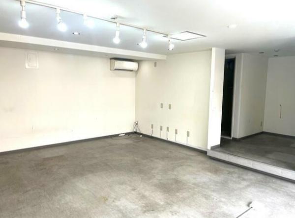 エムジー南幸町