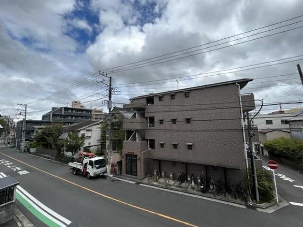 横浜市西区浅間町３丁目のアパート