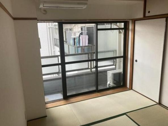 川崎市幸区中幸町３丁目のマンション