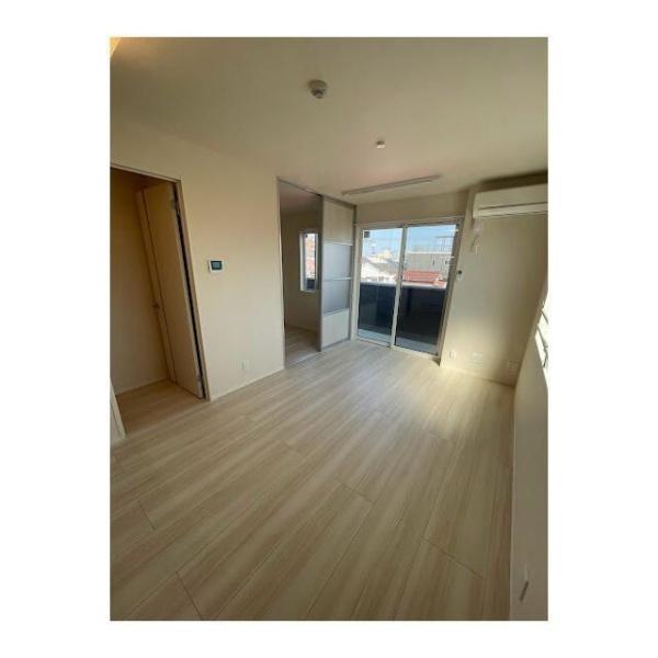 川崎市幸区紺屋町のアパート