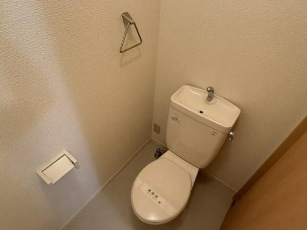川崎市高津区北見方２丁目のアパート