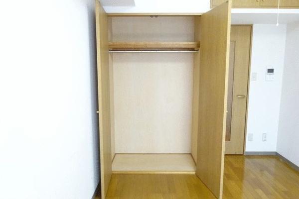 川崎市高津区北見方２丁目のマンション
