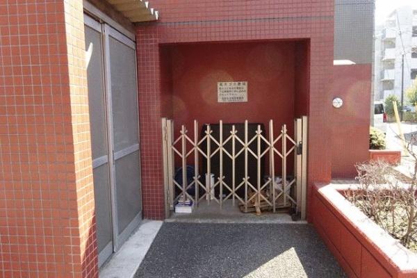 川崎市高津区北見方２丁目のマンション