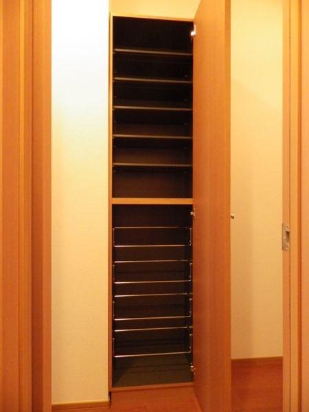 川崎市中原区新丸子東２丁目のマンション