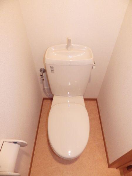 川崎市中原区新丸子東２丁目のマンション