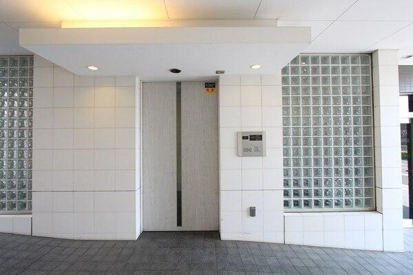 横浜市港北区北新横浜２丁目のマンション