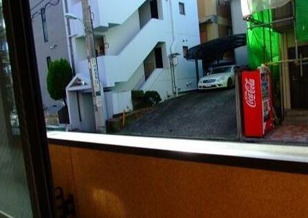 目黒区上目黒２丁目のアパート