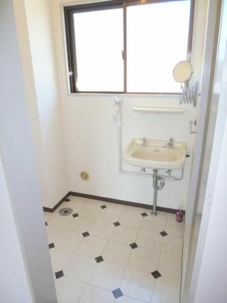 横浜市西区伊勢町１丁目のマンション