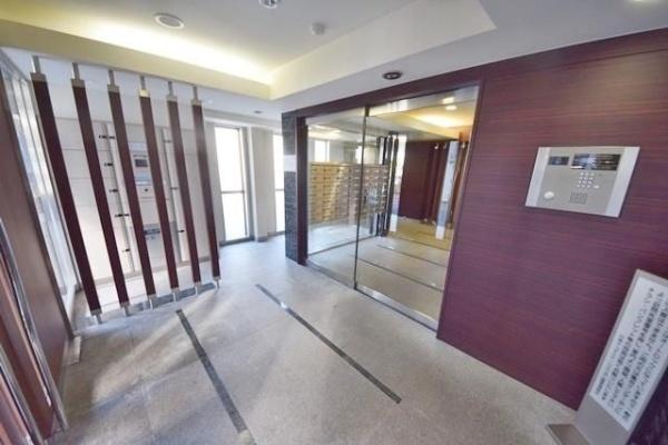 横浜市神奈川区三ツ沢西町のマンション