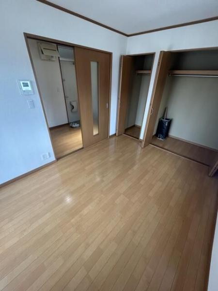 シーズンコート
