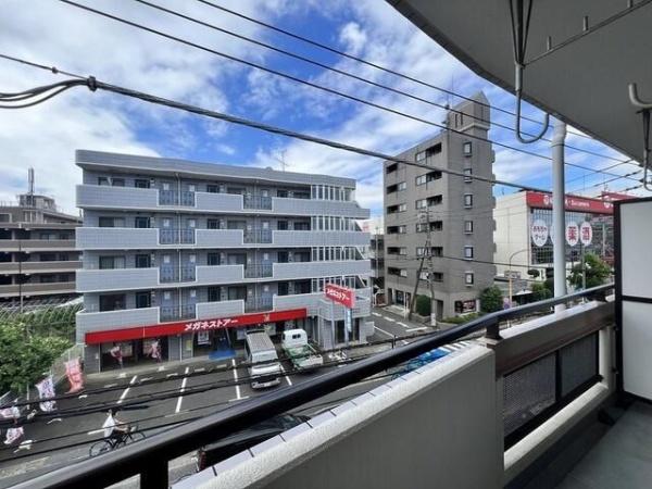 川崎市高津区末長１丁目のマンション