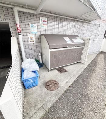 川崎市高津区末長１丁目のマンション