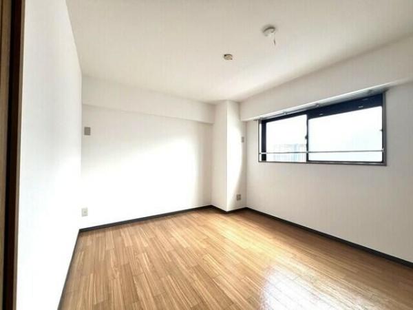 川崎市高津区末長１丁目のマンション