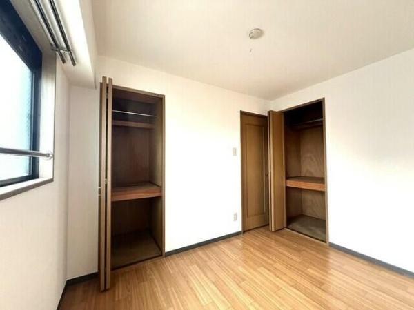川崎市高津区末長１丁目のマンション