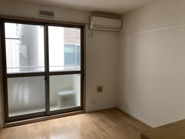 川崎市中原区上小田中１丁目のアパート
