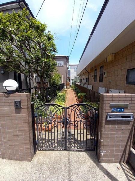 川崎市麻生区岡上１丁目の貸家