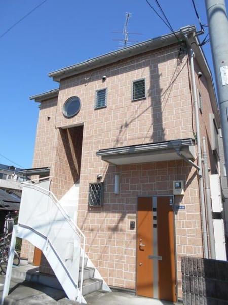 川崎市多摩区菅１丁目のアパート