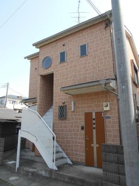 川崎市多摩区菅１丁目のアパート