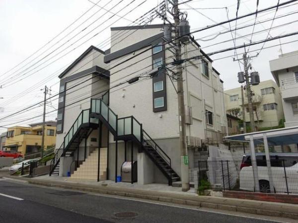 川崎市多摩区西生田２丁目のアパート