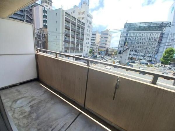 横浜市西区南幸２丁目のマンション