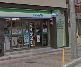 エクラスタワー武蔵小杉(ファミリーマート武蔵小杉駅西店)