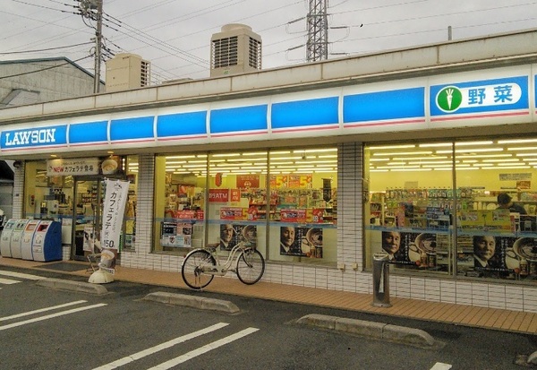 横浜市港北区樽町３丁目のマンション(ローソン港北樽町店)