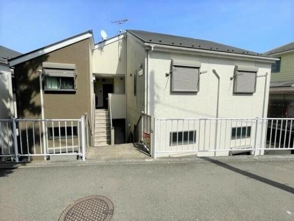 横浜市神奈川区斎藤分町のアパート