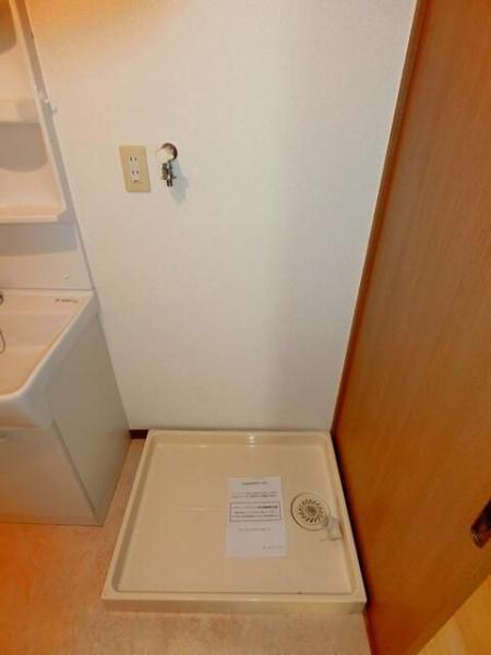 ベルヴィ新城
