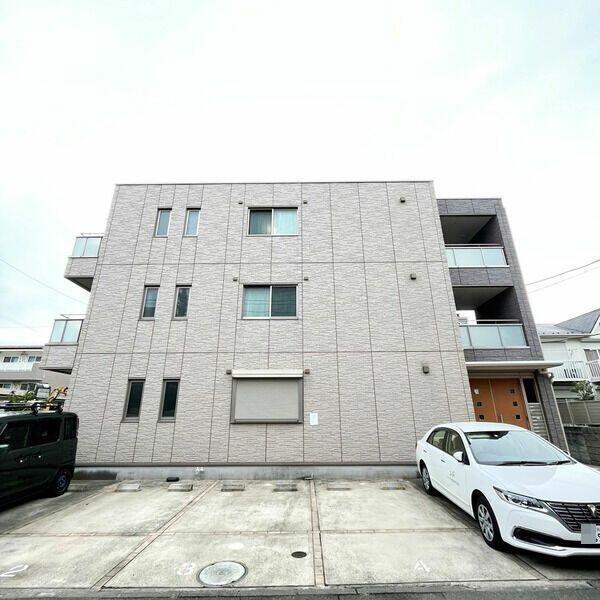 川崎市幸区小倉３丁目のマンション