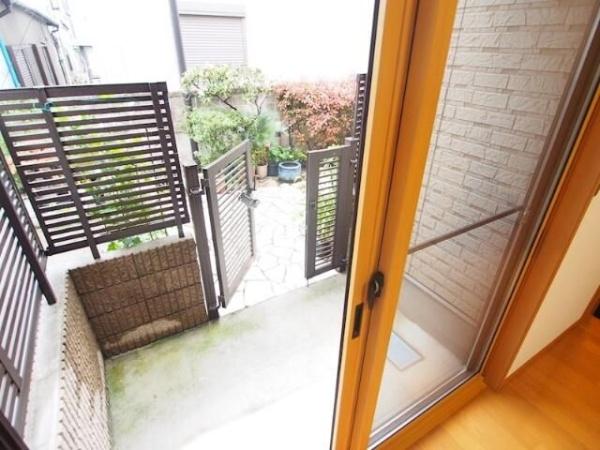 川崎市川崎区藤崎２丁目のタウンハウス