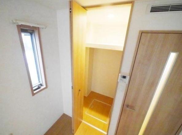 川崎市幸区幸町１丁目のマンション