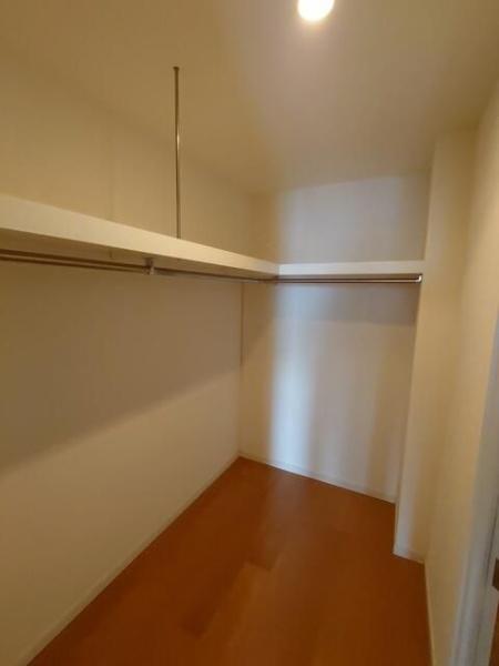 川崎市中原区新丸子東３丁目のマンション