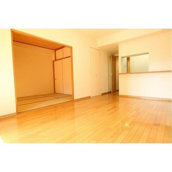 川崎市中原区下小田中２丁目のマンション