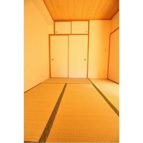 川崎市中原区下小田中２丁目のマンション