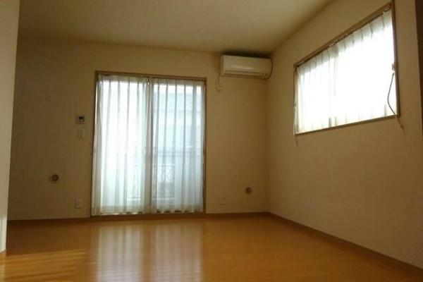 川崎市高津区北見方３丁目のアパート