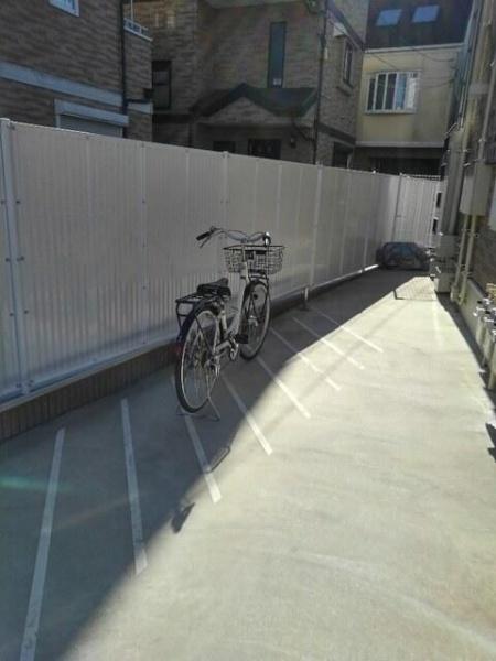 川崎市高津区向ケ丘のアパート