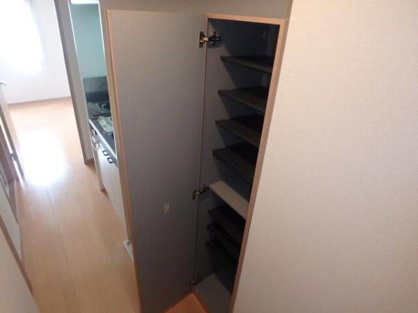 川崎市中原区新丸子東１丁目のマンション