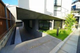 目黒区東山１丁目のマンション