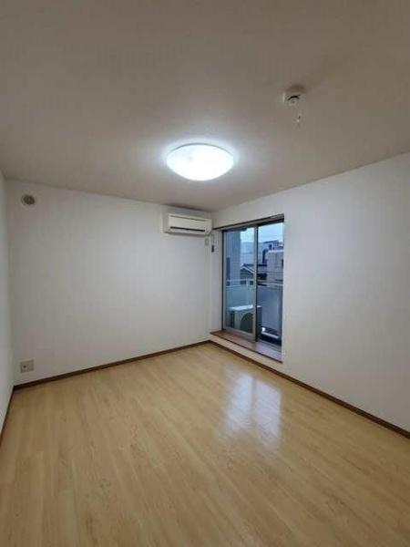 b’CASATSURUMI