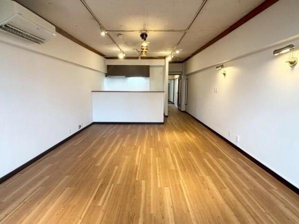 港区赤坂８丁目のマンション