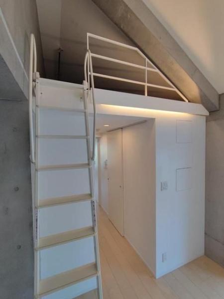 渋谷区神宮前３丁目のマンション