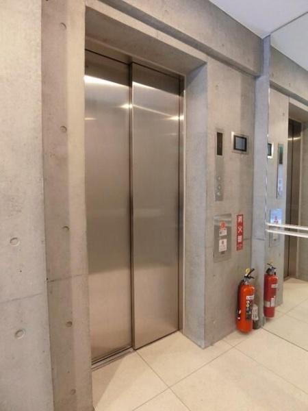 渋谷区神宮前３丁目のマンション