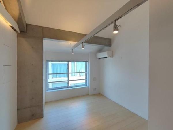 渋谷区神宮前３丁目のマンション