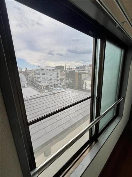 横浜市西区浅間町４丁目のマンション